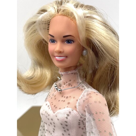 VTG Kenner Sabrina the Teenage Witch Barbie Doll Hasbro Waving Hand - Picture 5 of 9